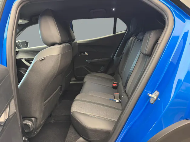 PEUGEOT 2008 1.2 PureTech 130 Allure Pack