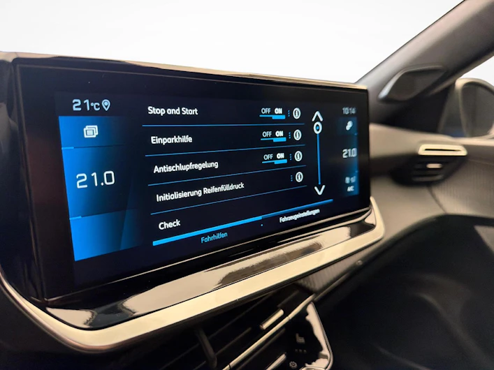 immagine del veicolo PEUGEOT 2008