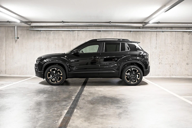 image du véhicule JEEP AVENGER
