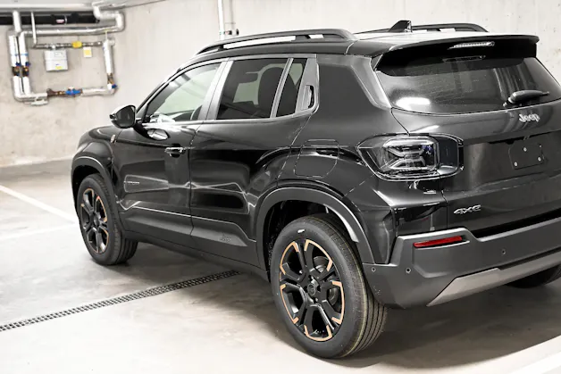 JEEP Avenger 1.2 MHEV 85th Anniversary 4xe