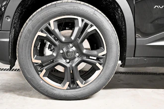 https://vehicle.imgix.net/4442725/65bb6e13-d956-4e2f-b8bc-a5b1ccf83c47.jpg
