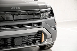 image du véhicule JEEP Avenger 1.2 MHEV 85th Anniversary 4xe
