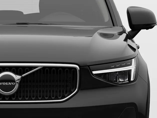 VOLVO XC40 2.0 B3 MH Essential