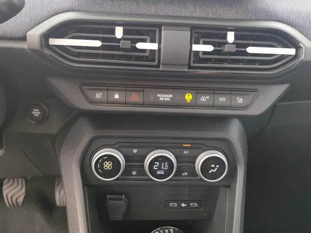 DACIA Sandero 1.0 TCe 100 Journey