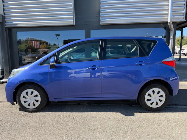 Toyota Verso-S 1.33 VVT-i Linea Luna MdS