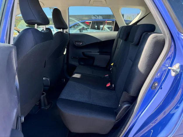 Toyota Verso-S 1.33 VVT-i Linea Luna MdS