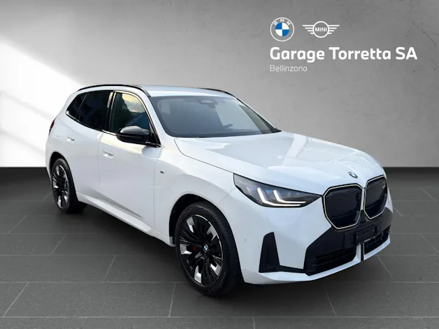 BMW X3 M50i