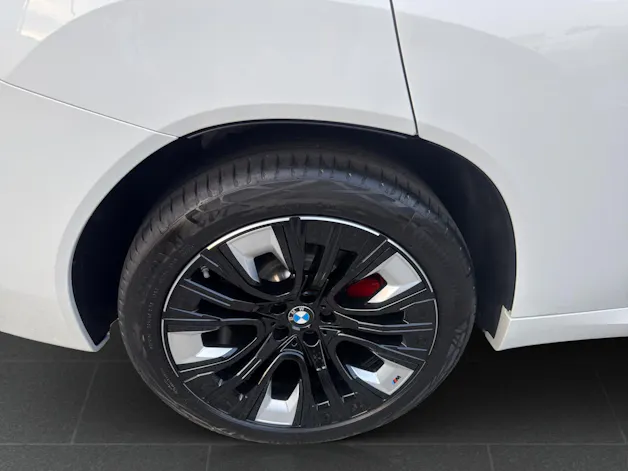BMW X3 M50i