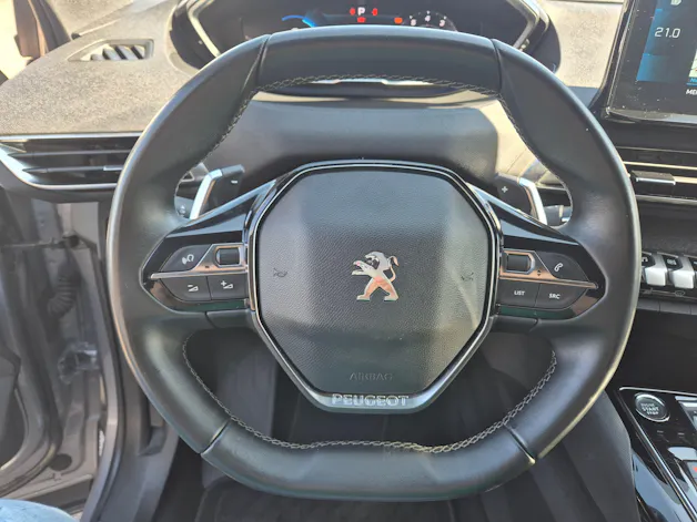 PEUGEOT 3008 1.2 PureTech Allure Pack