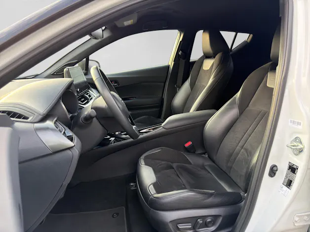 Toyota C-HR 2.0 VVTi HSD Move