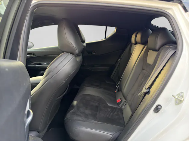 Toyota C-HR 2.0 VVTi HSD Move