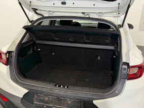 https://vehicle.imgix.net/4442920/277cc0c4-c535-4783-9ef2-30705148aed0.jpeg