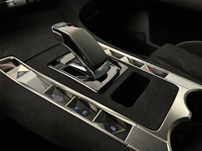Fahrzeugbild DS AUTOMOBILES 7 1.6 E-Tense Ligne Noire