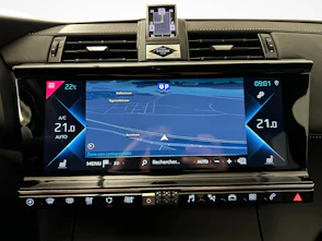 Fahrzeugbild DS AUTOMOBILES 7 Crossback 1.6 E-Tense Be Chic 4x4