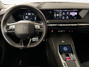 Fahrzeugbild DS AUTOMOBILES 4 1.6 E-Tense Ligne Noire