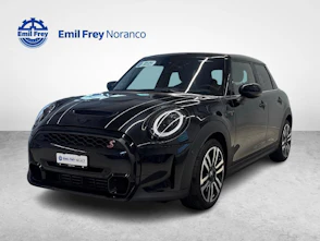 Fahrzeugbild MINI F55 2.0i Cooper S SDKG - Ruote invernali incluse & Freeservice fino a 10 anni o 100'000km (escluso liquidi e freni)