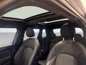Fahrzeugbild MINI F55 2.0i Cooper S SDKG - Ruote invernali incluse & Freeservice fino a 10 anni o 100'000km (escluso liquidi e freni)