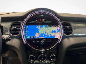 Fahrzeugbild MINI F55 2.0i Cooper S SDKG - Ruote invernali incluse & Freeservice fino a 10 anni o 100'000km (escluso liquidi e freni)