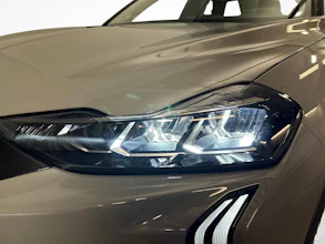 https://vehicle.imgix.net/4442952/5f1b2194-b36c-46df-b7c3-f76c3fb4a9ae.jpg