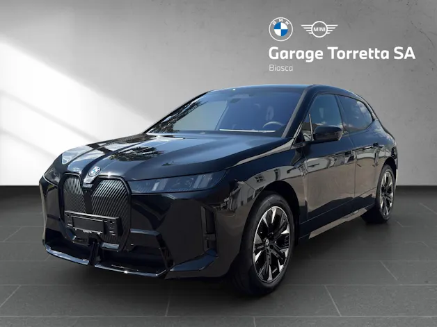 BMW iX xDrive60