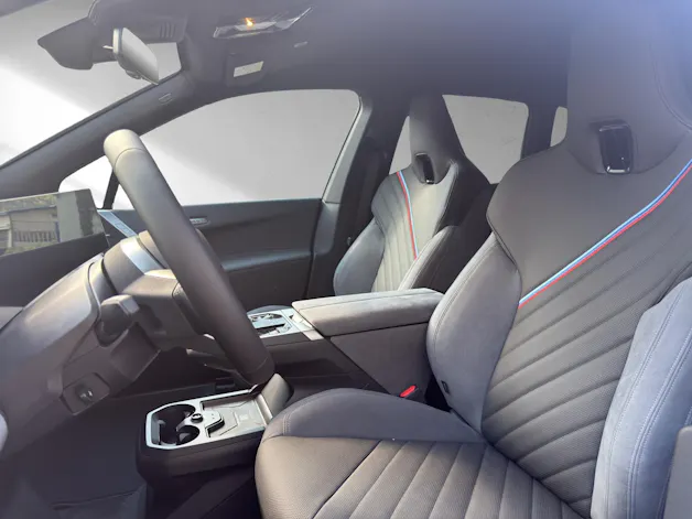 BMW iX xDrive60