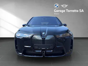 BMW iX xDrive60