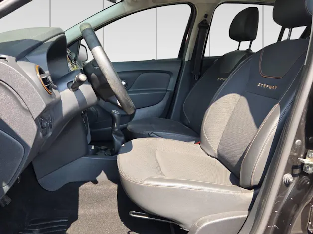 DACIA Sandero 0.9 TCe Stepway Lauréate S/S