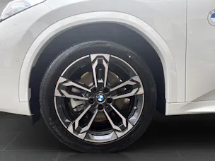 BMW iX2 30 xDrive