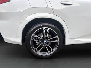 BMW iX2 30 xDrive