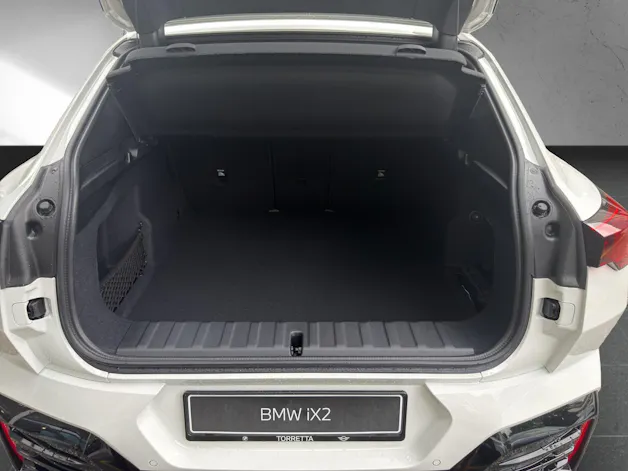 BMW iX2 30 xDrive