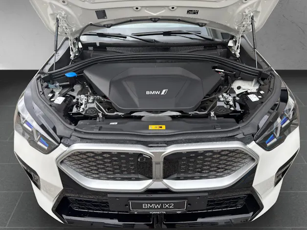 BMW iX2 30 xDrive
