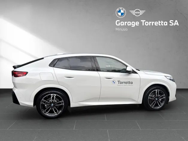 BMW iX2 30 xDrive