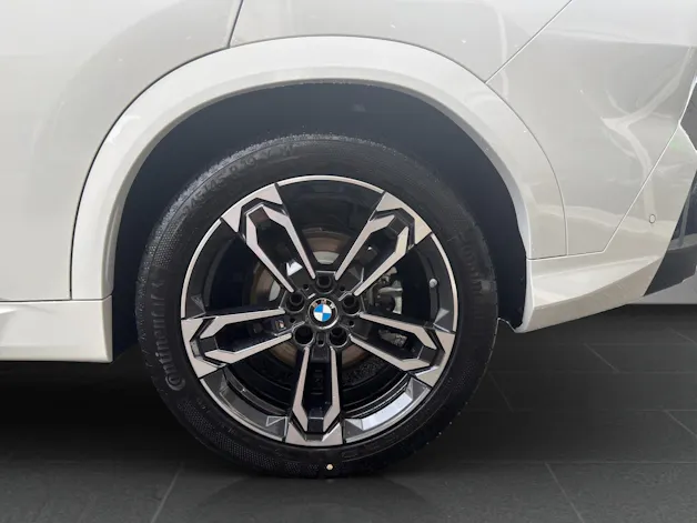 BMW iX2 30 xDrive