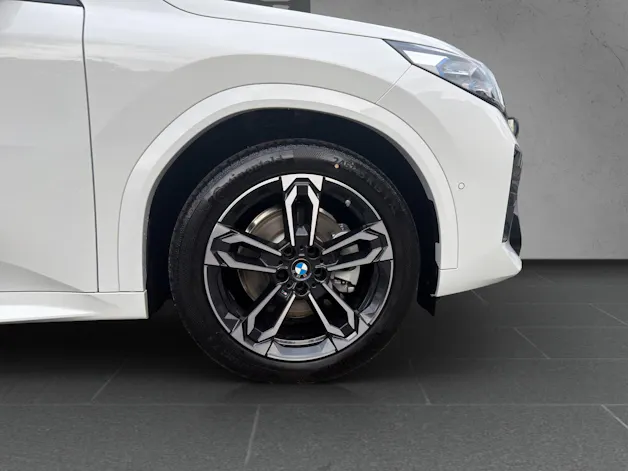BMW iX2 30 xDrive
