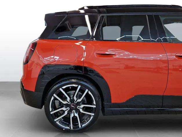MINI Aceman SE J05