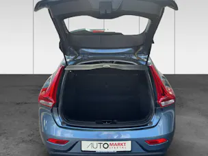 VOLVO V40 2.0 D3 Summum S/S