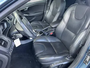 VOLVO V40 2.0 D3 Summum S/S