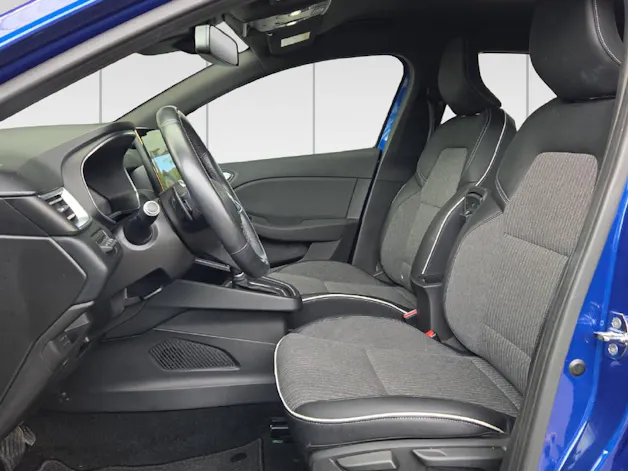RENAULT Clio 1.3 TCe Intens EDC