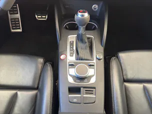 AUDI RS3 2.5 T FSI quattro S-Tronic 4x4 400PS* Limousine