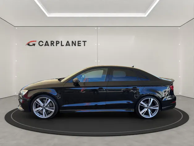 AUDI RS3 2.5 T FSI quattro S-Tronic 4x4 400PS* Limousine