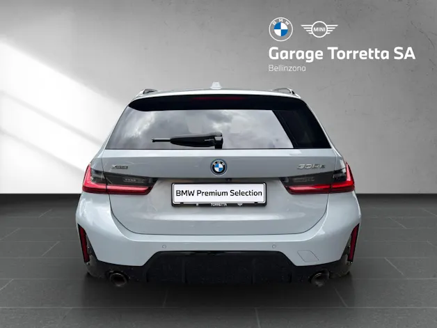 BMW 330e xDrive Touring