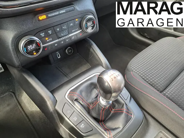 FORD Focus 1.0i EcoB 125 ST-Line