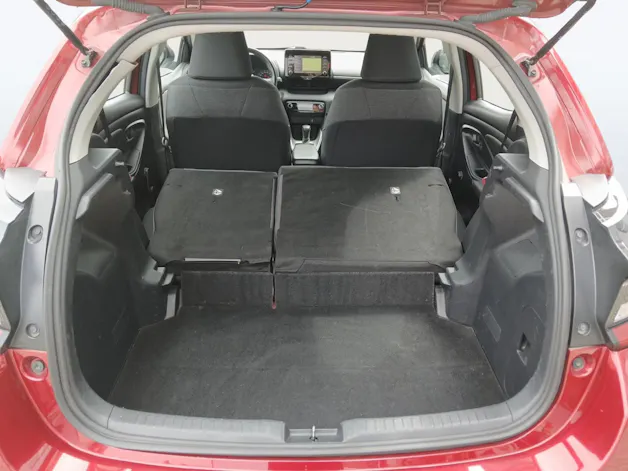 Toyota Yaris 1.5 VVT-i HSD Active