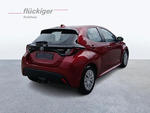 Toyota Yaris 1.5 VVT-i HSD Active