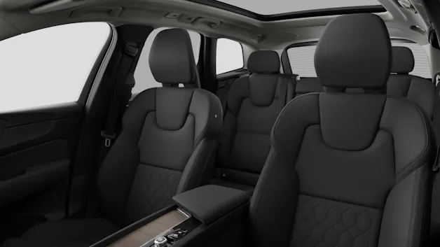 VOLVO XC60 2.0 B5 MH Ultra Dark AWD