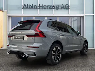 VOLVO XC60 2.0 B5 MH Ultra Dark AWD