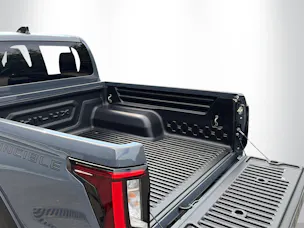Toyota Hilux Double Cab.-Pick-up 2.8 D-4D MHEV 204 Invincible