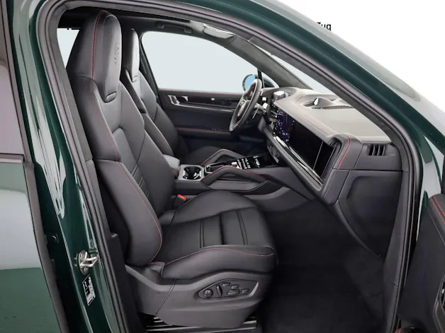 PORSCHE Cayenne GTS