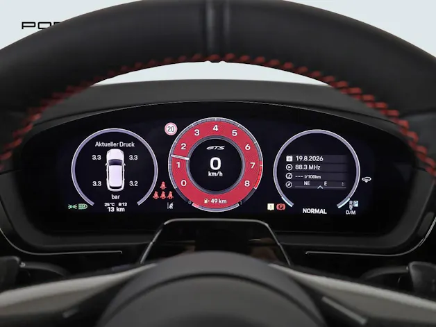 PORSCHE Cayenne GTS