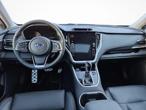 https://vehicle.imgix.net/4443104/f0355e3d-0b32-4740-afe2-27c1b2156345.jpg